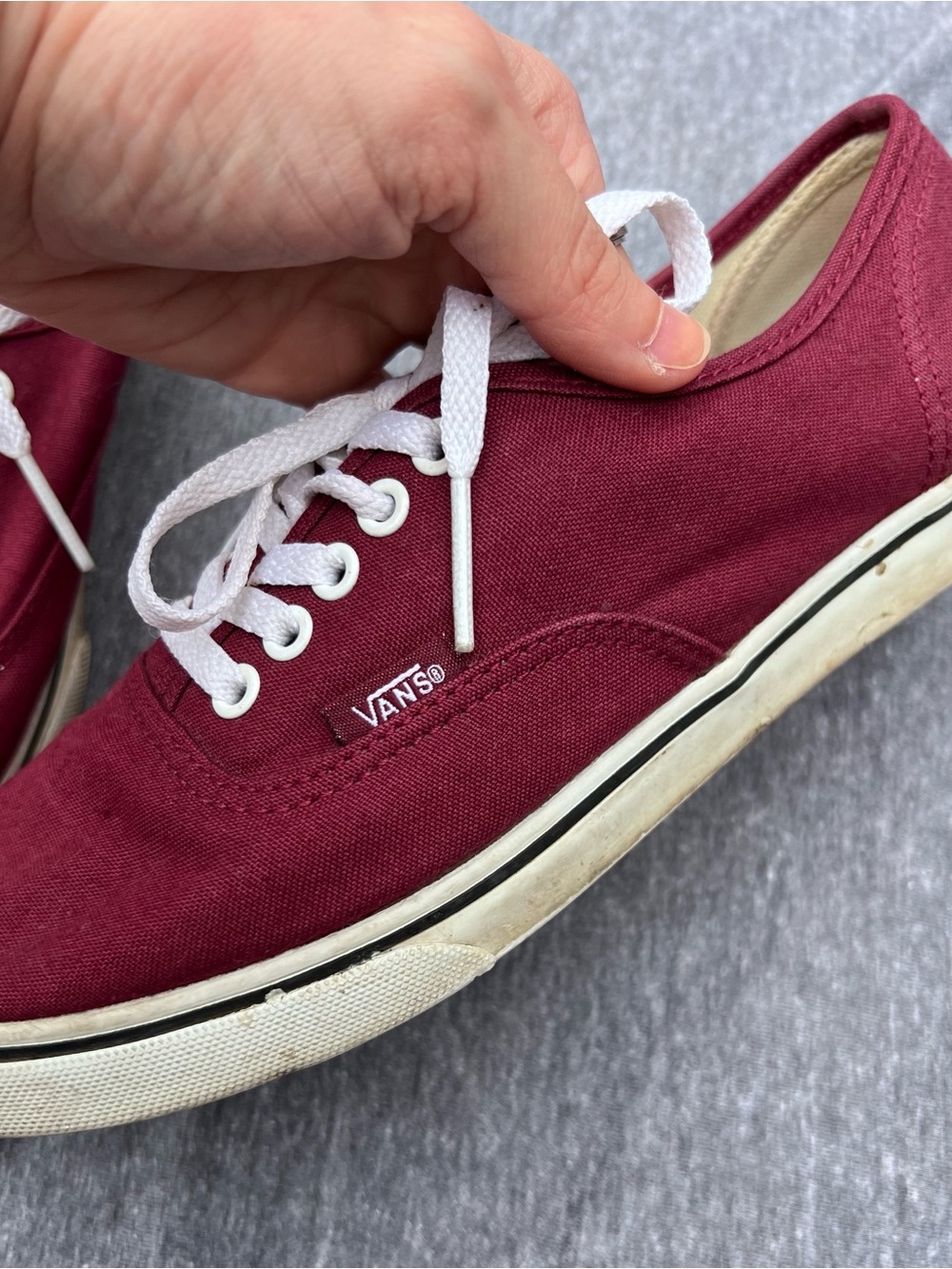 Lo Pro Maroon VANS - Women’s 7 - Lace Up Sneakers - Picture 2 of 6